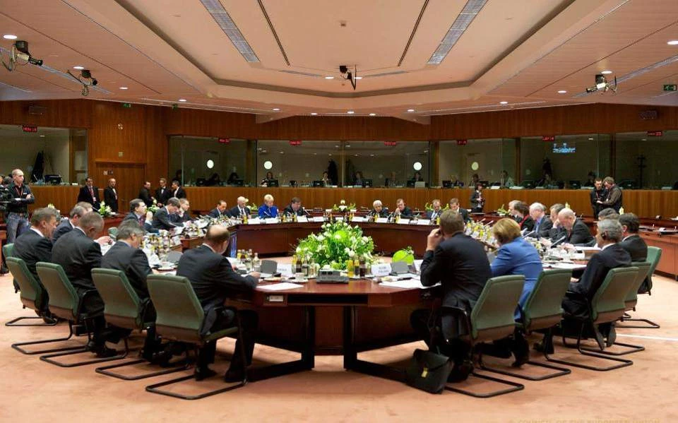 Eurogroup: Εγκρίθηκε ο Ελληνικός Προϋπολογισμός – Δεν θα χρειαστεί να περικοπούν οι συντάξεις